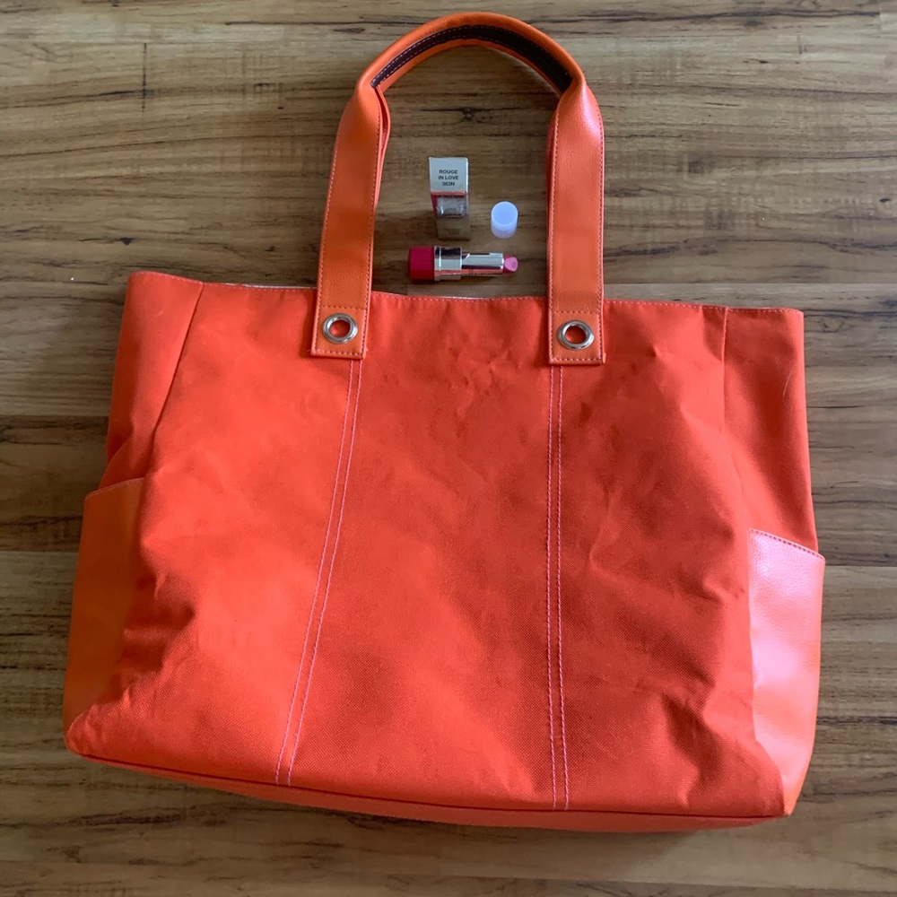 Tote bag and lipstick